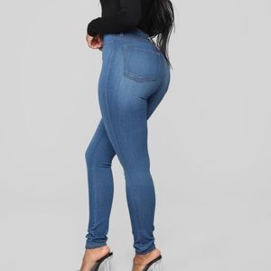 Fashionnova classic high waist skinny jeans